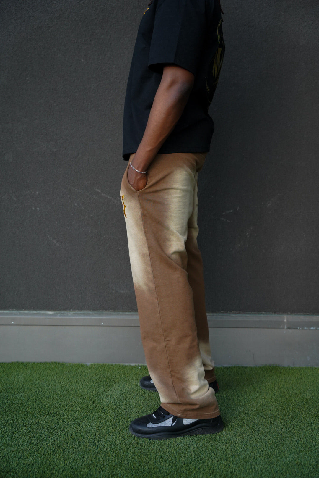 Sandstorm Sweats