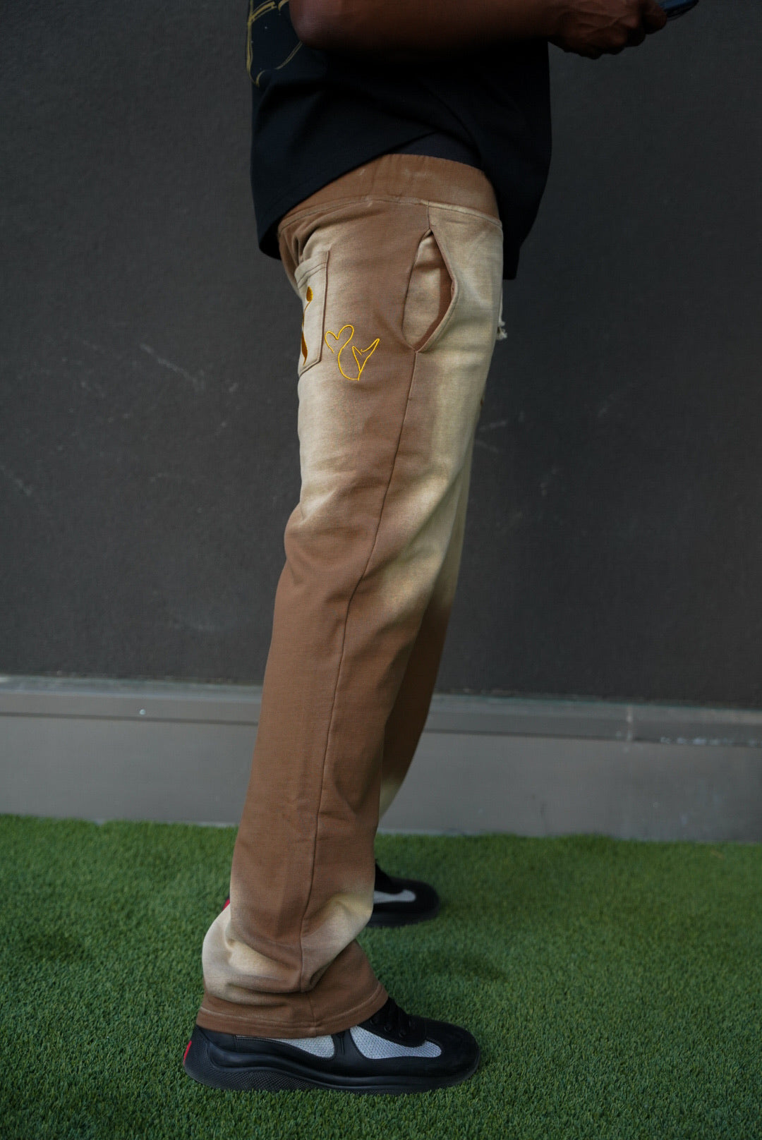 Sandstorm Sweats